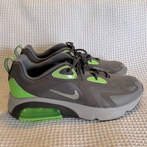Men’s Nike Air Max 200 Size 10.5 - Never worn!